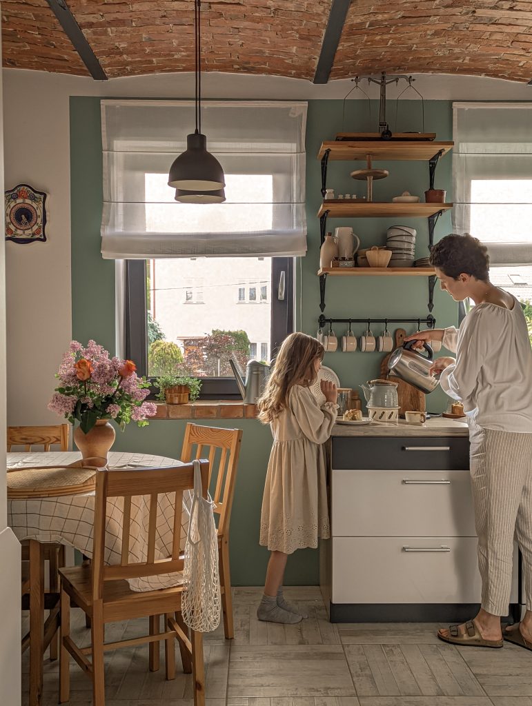 Czajnik elektryczny energooszczędny cichy